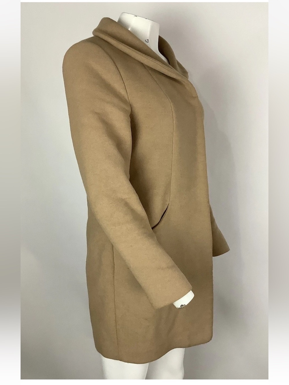 Wilfred Aritzia Sz S Virgin Wool Cocoon Hidden Button Mid Length Coat Tan - Picture 4 of 9